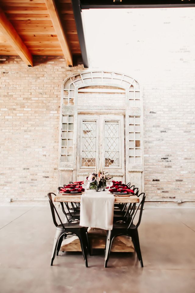 Featured photo from Free Spirited Wedding Photo Shoot