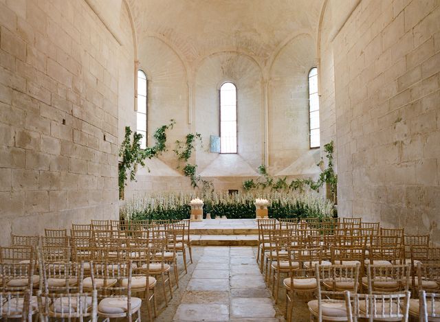 Featured photo from Luxurious 4-day Wedding Weekend in a French Countryside Château in Sauvigny-les-Bois, Burgundy, France