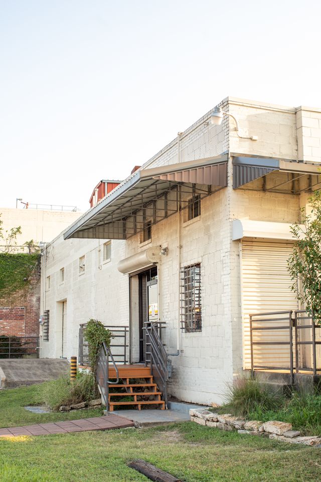 Featured photo from Crystal & Jesse Wedding