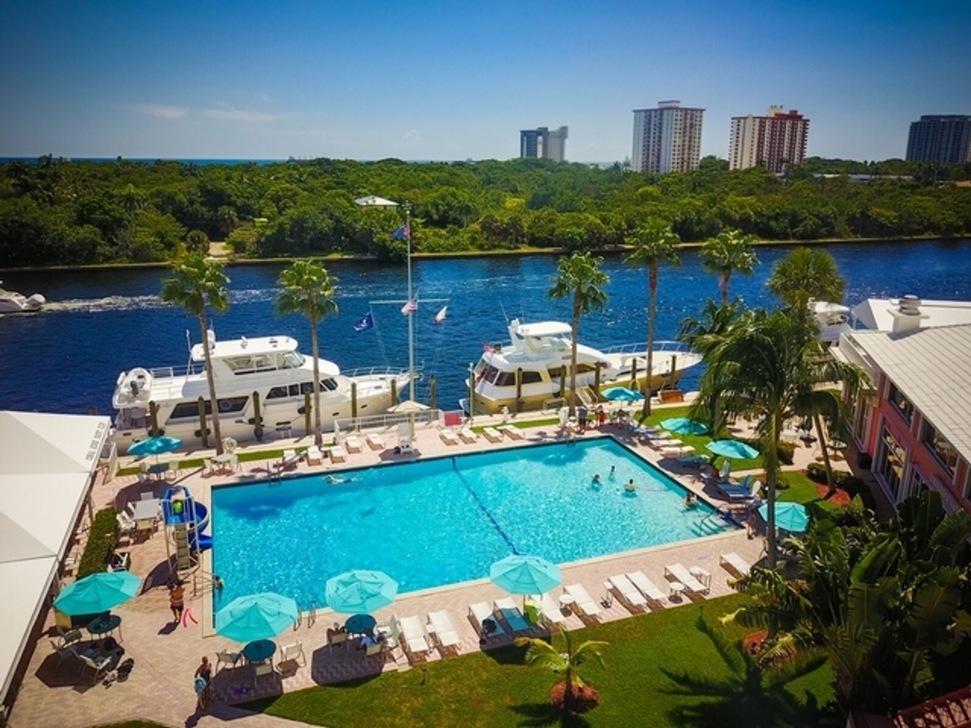 Point Bar & Grille, an event space at Coral Ridge Yacht Club
