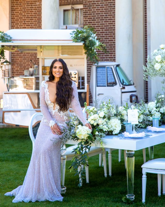 Featured photo from Modern Romance Wedding Styled Shoot with Sammi Sweetheart at De Seversky Mansion in Old Westbury, New York