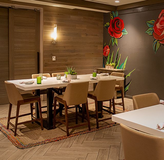 Featured photo from Tinta Central