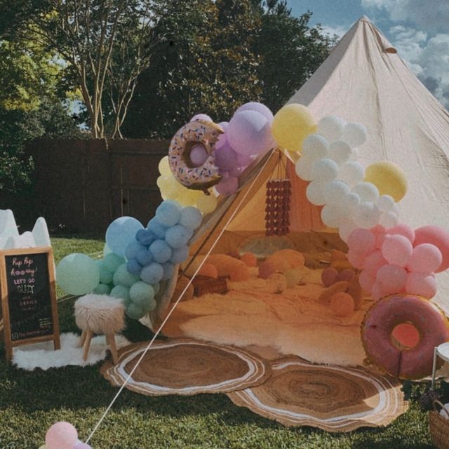 Featured photo from Unik Rentals