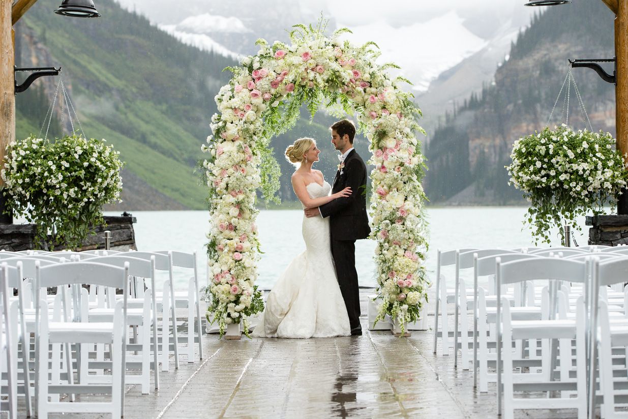 Elegant Fairmont Chateau Lake Louise Wedding - Mountainscape Weddings |  Mountainscape Weddings | PartySlate, image size:1235x824