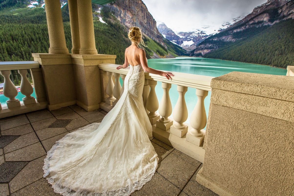 Elegant Fairmont Chateau Lake Louise Wedding - Mountainscape Weddings |  Mountainscape Weddings | PartySlate, image size:1204x803