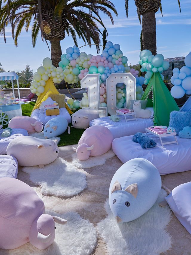 Featured photo from The cutest slumber party E-V-E-R!