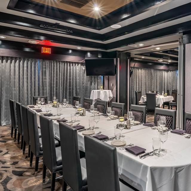 Featured photo from Morton's The Steakhouse Palm Beach