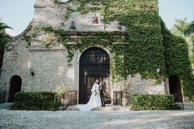 Featured photo from Enchanting Tropical Wedding at Plymouth Congregational Church in Miami, Florida