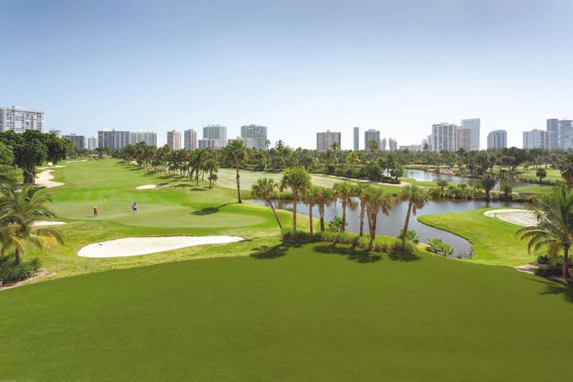 Featured photo from CORSAIR Lawn