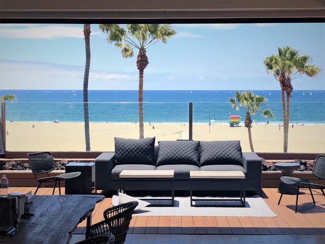 Featured photo from INTERIOR LOUNGE