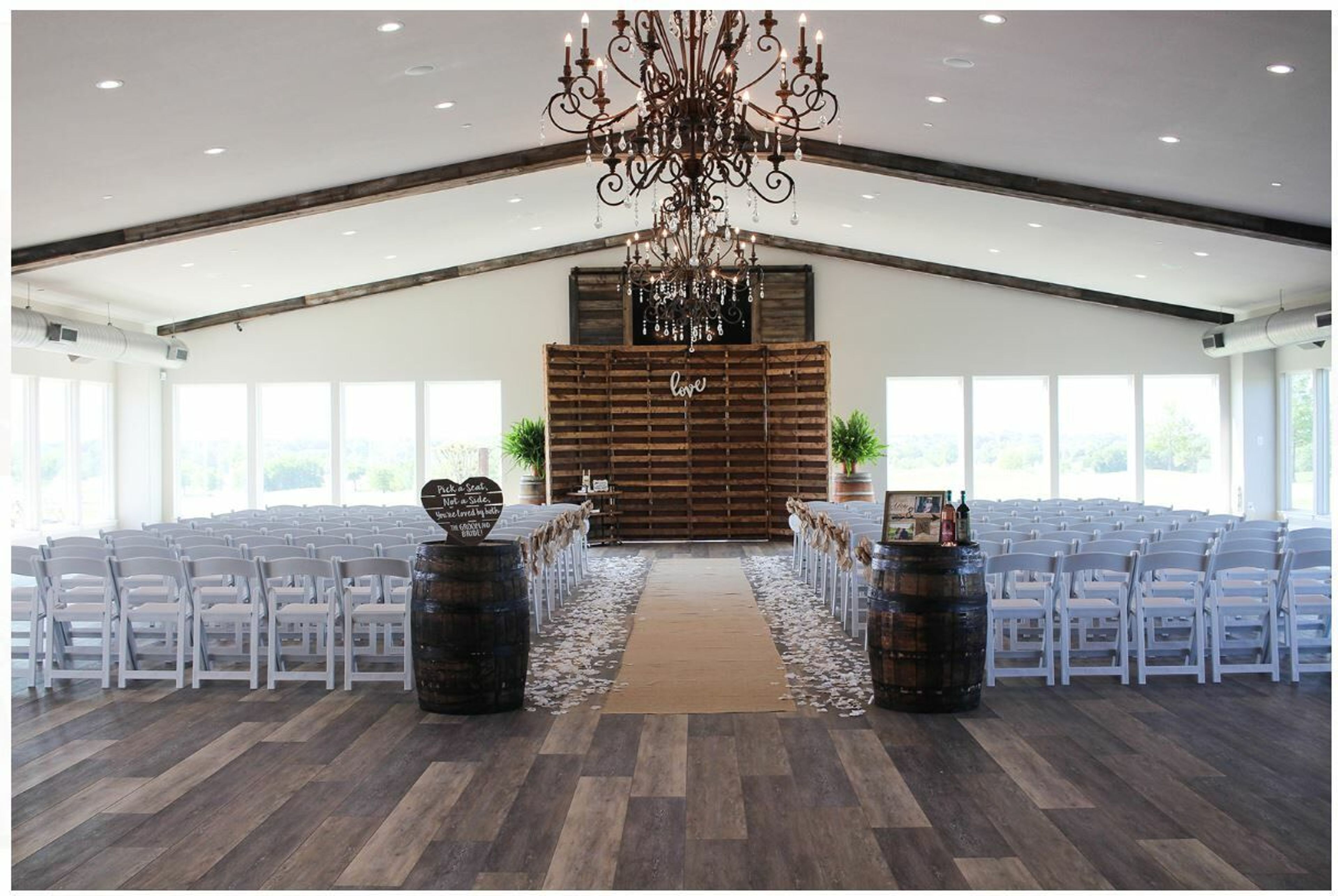 Event Space, an event space at Rusted Rail Golf Club
