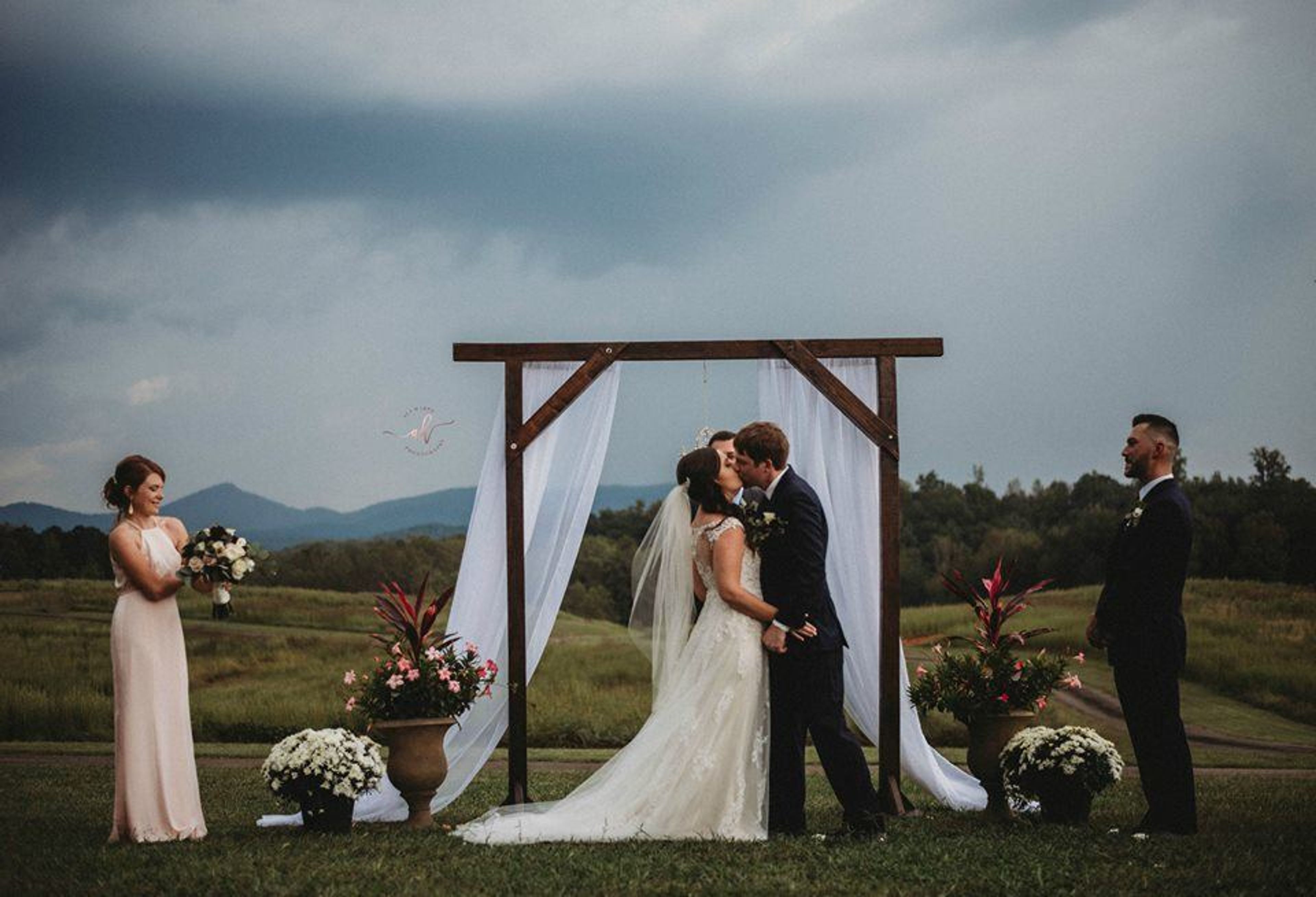 Outdoor Space, an event space at The Barn at Dunn Manor
