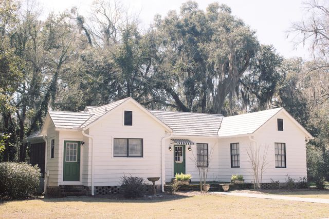Featured photo from Guest Cottage - 1927 Creek House Cottage