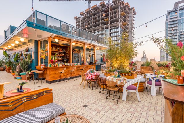 Featured photo from Broken Shaker