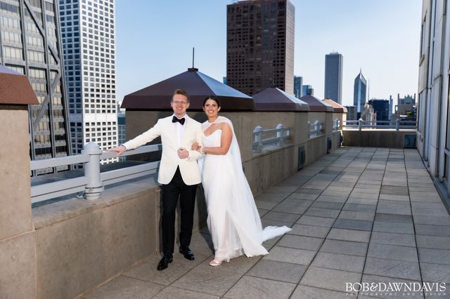 Featured photo from Nicole + Rob | Wedding | Four Seasons Chicago