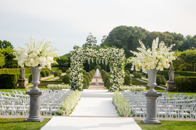 Featured photo from A White Wedding - Liliana & Jon