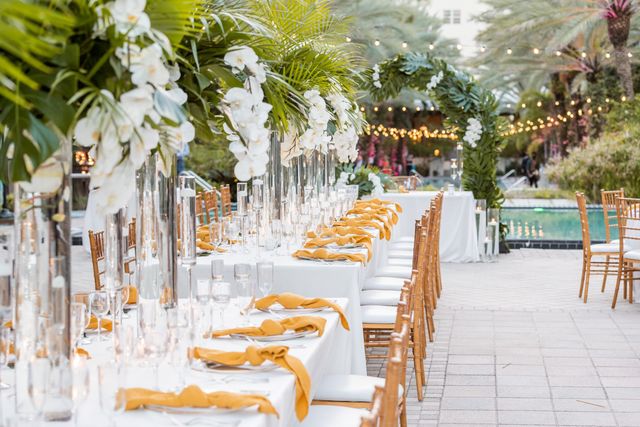 Featured photo from Aqua Pool & Lounge