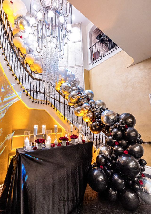 Featured photo from Holiday Soiree
