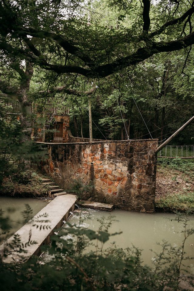 Featured photo from Groom's Loft