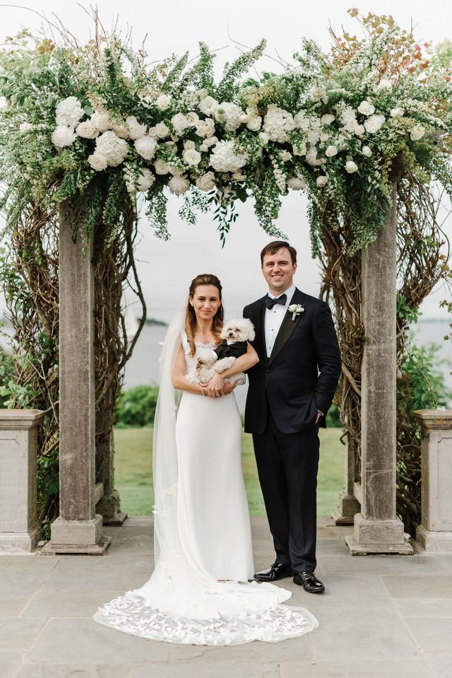 Featured photo from Coastal Style Wedding