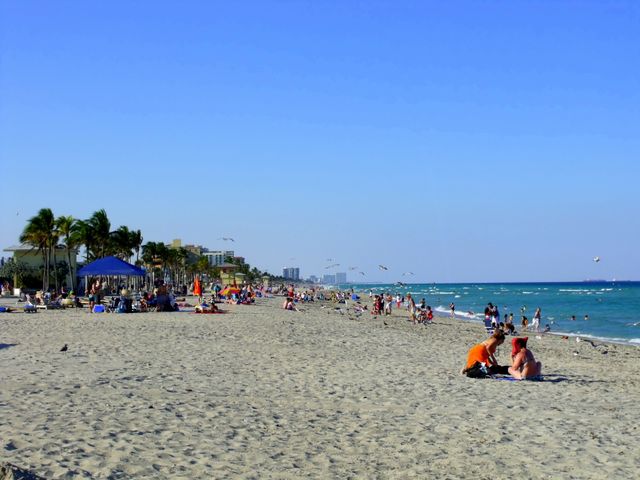 Featured photo from Hollywood Beach