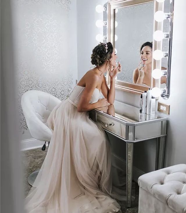 Featured photo from STATE OF THE ART BRIDAL SUITE