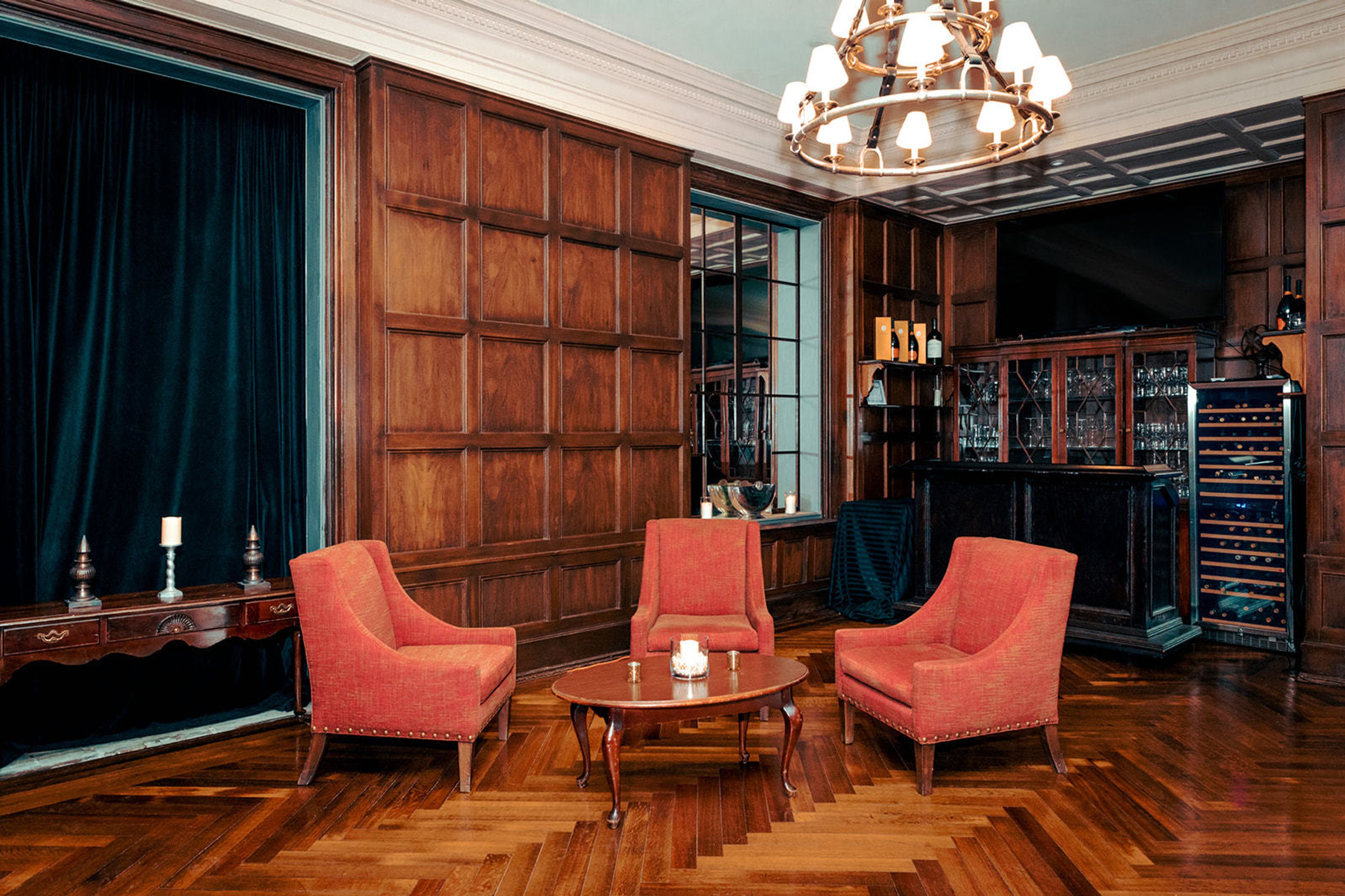 Lobby Bar, an event space at The Mansion at Glen Cove
