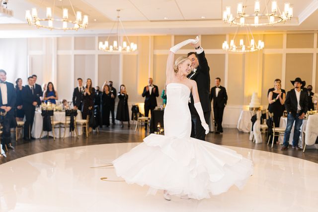 Featured photo from Charming Wedding in Dallas, Texas