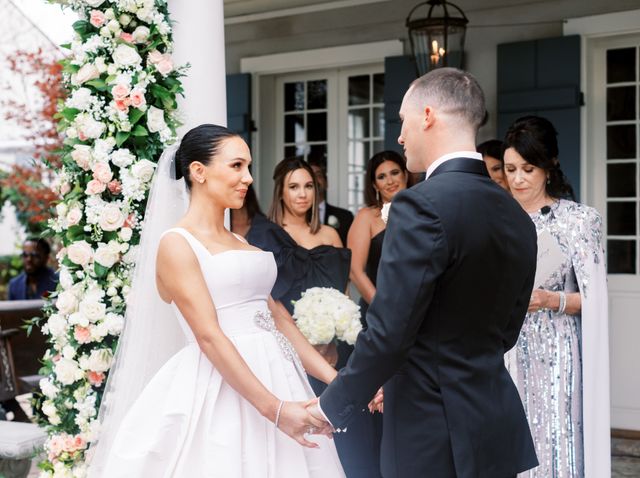 Featured photo from Classic Wedding at Private Residence in New Orleans, Louisiana