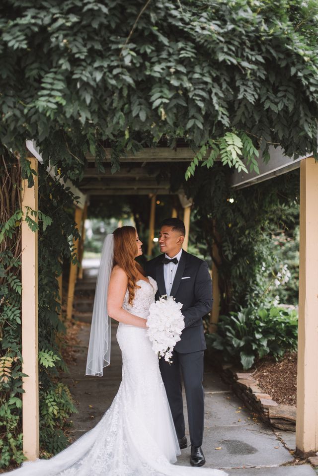 Featured photo from Autumn Wedding at The Bedford Village Inn in Bedford, New Hampshire