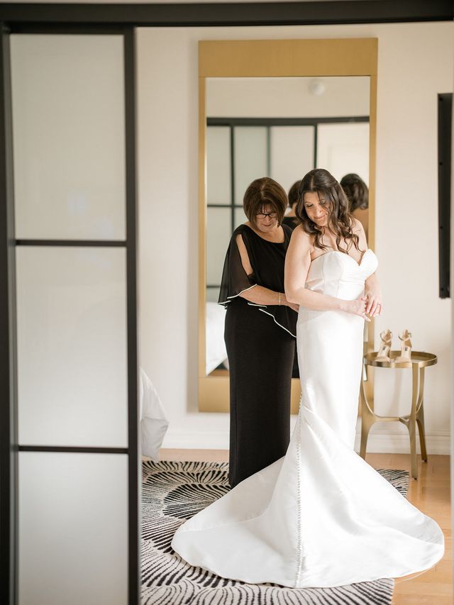 Featured photo from Erin and Jared's Romantic Wedding