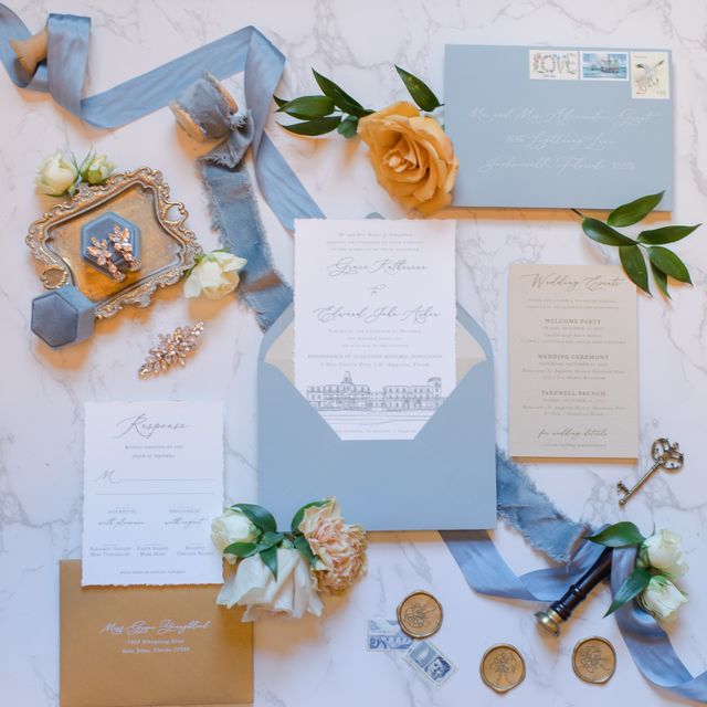 Featured photo from Fine Art Meets Modern Luxury