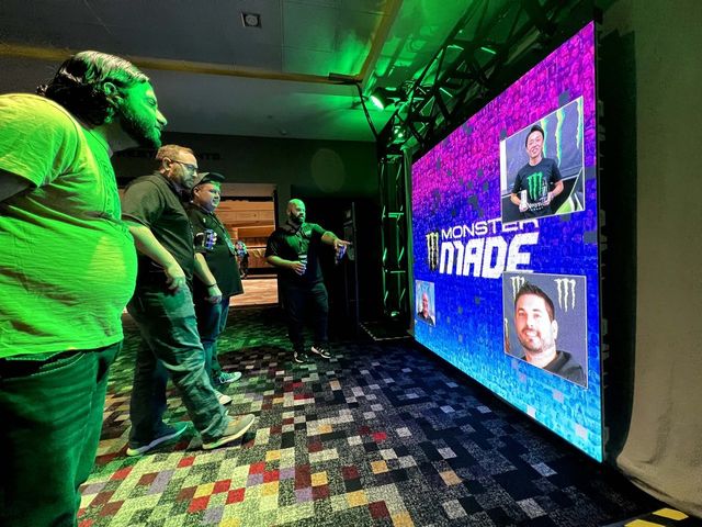 Featured photo from Monster | Photomosaic + AR | Conference