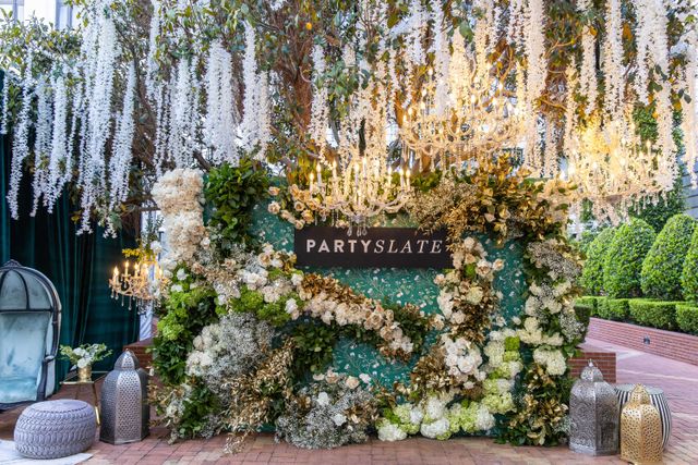 Featured photo from PartySlate's Evening of Green & Gold Glamour at The Ritz-Carlton, San Francisco