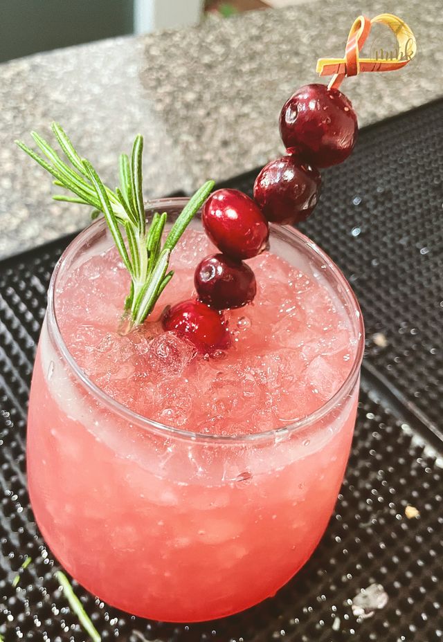 Featured photo from Holiday Parties of 2021