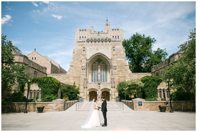 Featured photo from Romantic and refined summer elegance at the Lawn Club in New Haven, CT