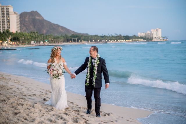 Featured photo from Tropical Wedding at Moana Surfrider Westin Resort & Spa in Honolulu, Hawaii