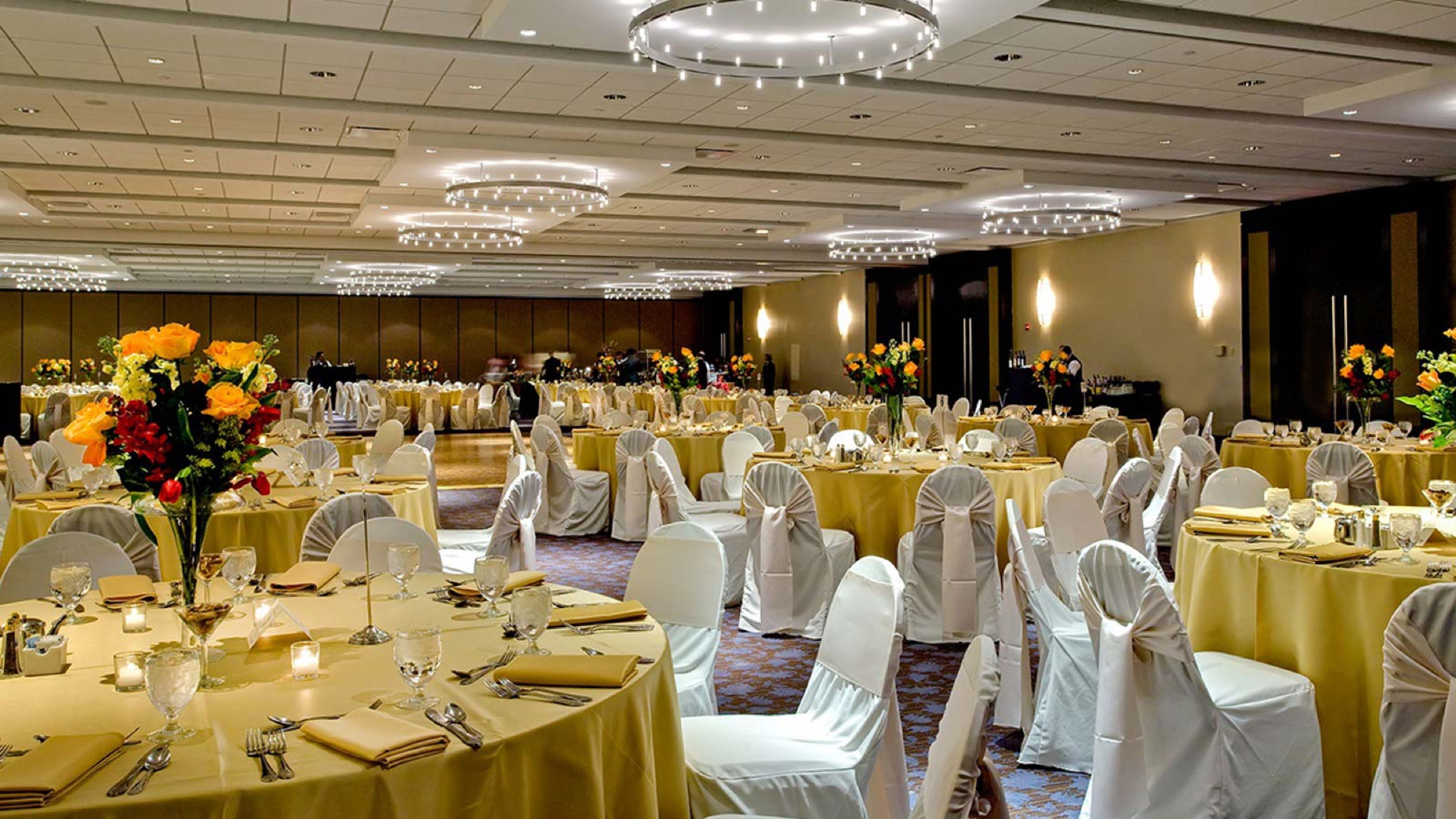 Weddings and Events, an event space at Crowne Plaza Chicago Ohare