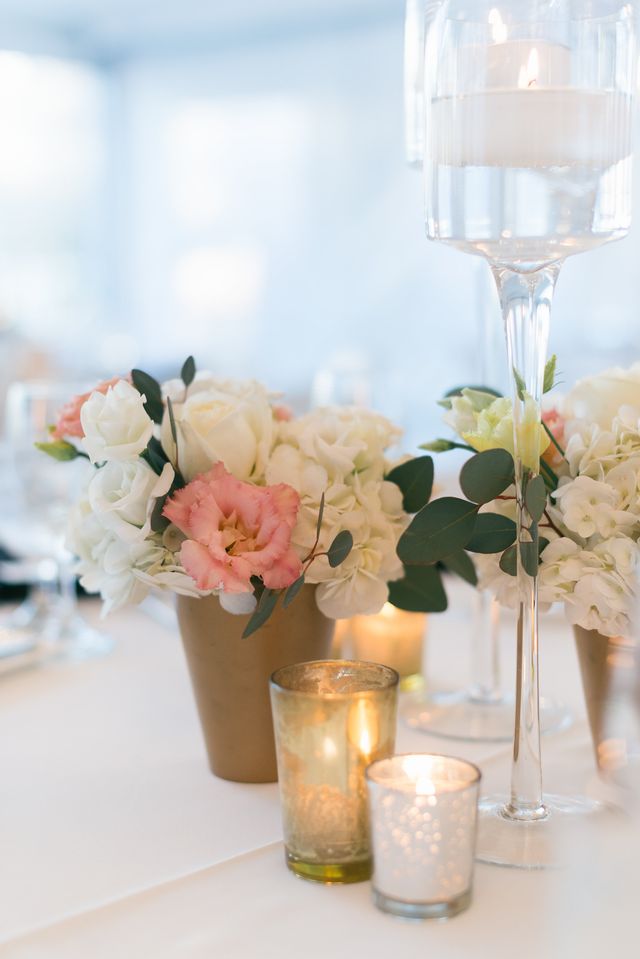 Featured photo from White & Gold Spring Wedding
