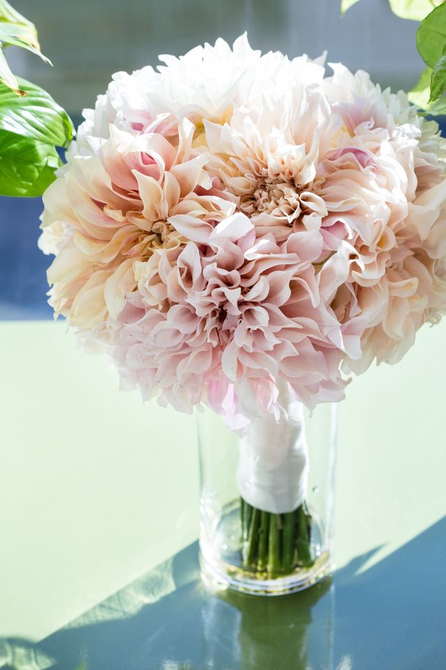 Featured photo from Glamorous Modern Wedding