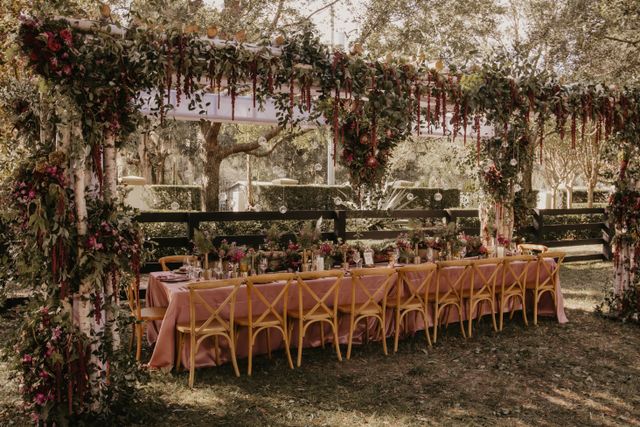 Featured photo from Enchanting Outdoor Wedding at Mision Lago Estate in Thonotosassa, Florida