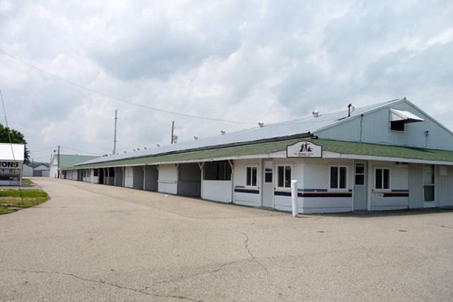 Featured photo from Commercial Building