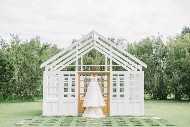 Featured photo from Rustic, Nature Inspired Wedding at The Carriage House Houston