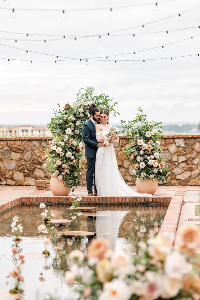 Featured photo from Bella Collina Styled Shoot