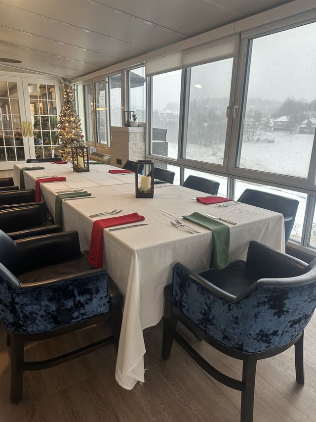 Featured photo from Lakeview Dining Room