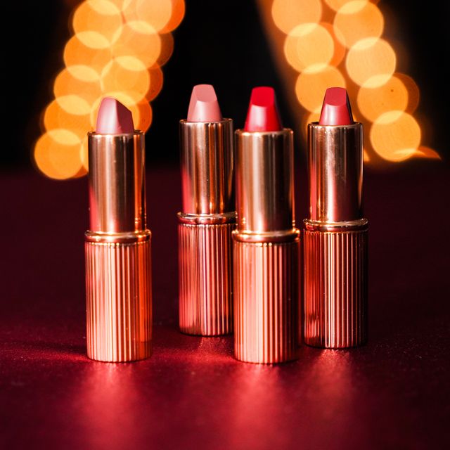 Featured photo from CharlotteTilbury Holiday Dinner