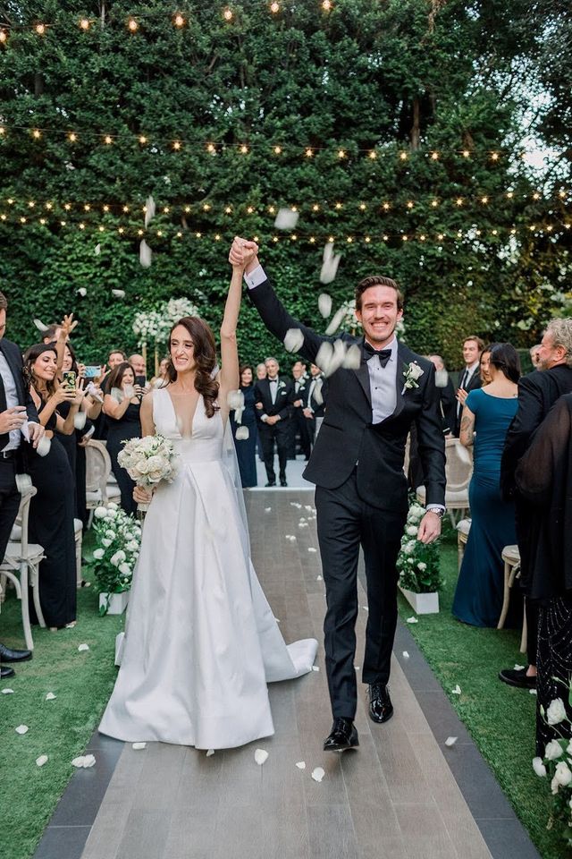 Featured photo from Elegant Outdoor Wedding at Four Seasons Los Angeles at Beverly Hills in Los Angeles, California