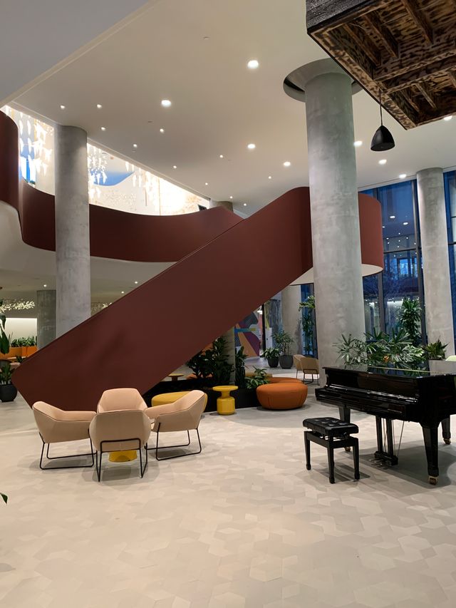 Featured photo from Melrose Treehouse