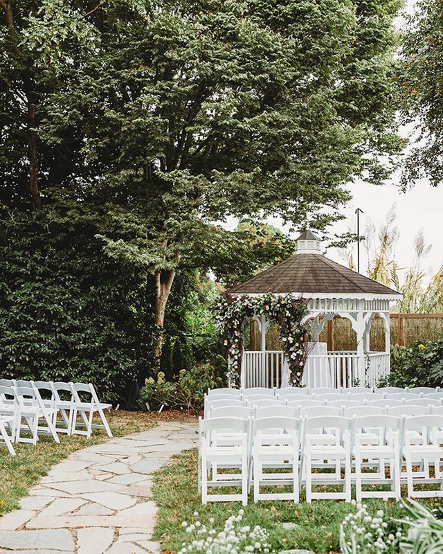 Featured photo from Finley-Nottingham Rose Garden