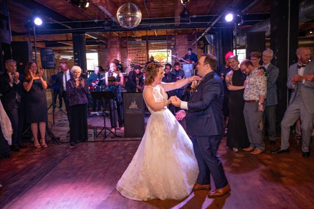 Featured photo from Stunning Outdoor Wedding